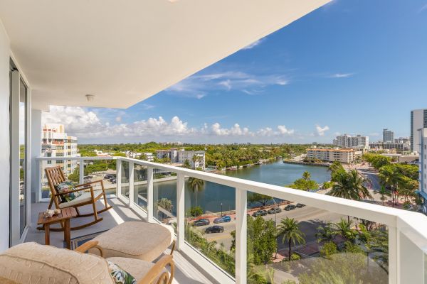 Cost of Balcony Construction in Newark