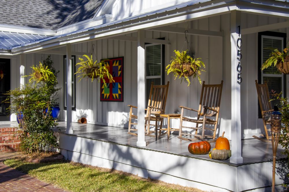 Cost of Front Porch Construction in Newark