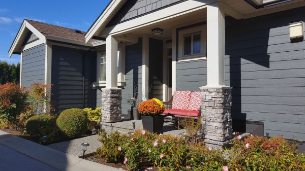 Porch Column Repair in Newark