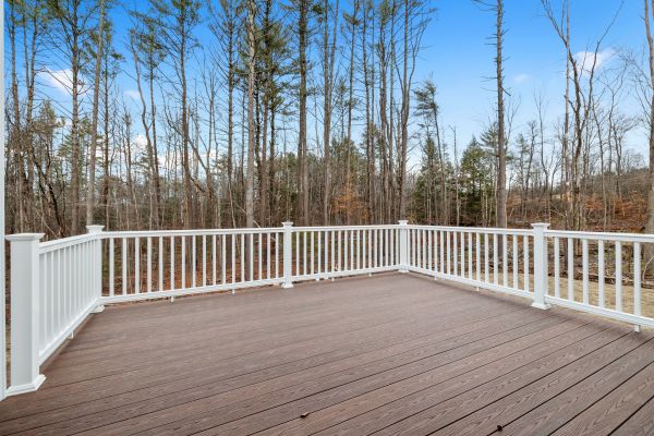 Deck Rail Repair in Newark