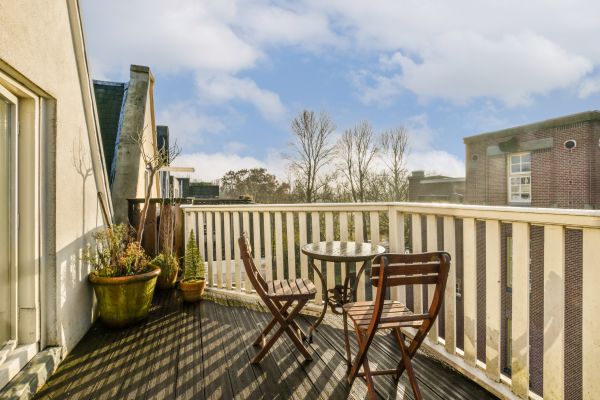 Cost of Balcony Post Replacement in Newark