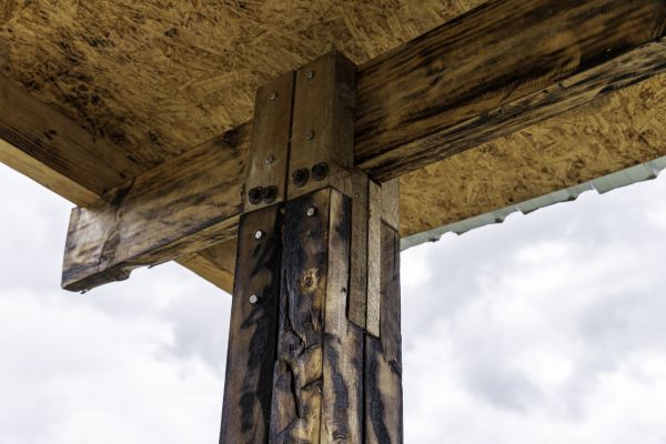 Deck Column Replacement in Newark