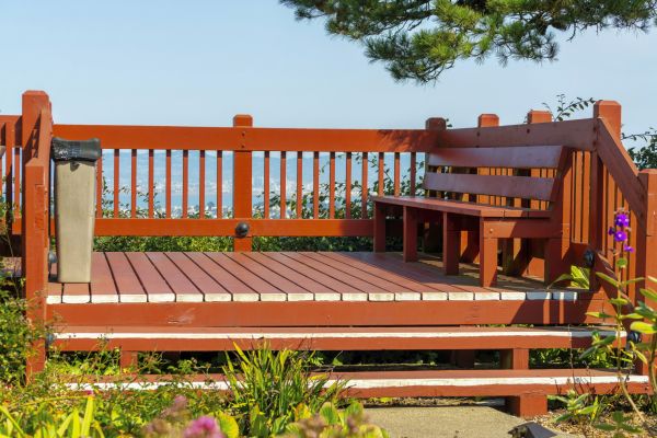 Cost of Redwood Deck Construction in Newark